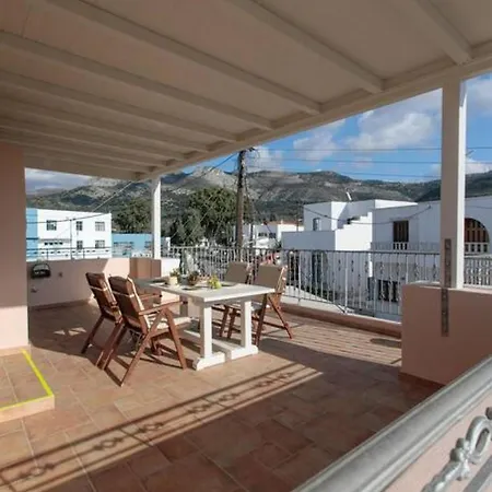 Naxos Chalkion Beautiful Detsis House With Jacuzzi Hébergement de vacances *