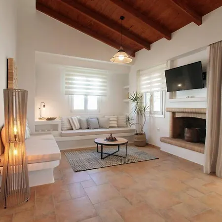Hébergement de vacances Naxos Chalkion Beautiful Detsis House With Jacuzzi *